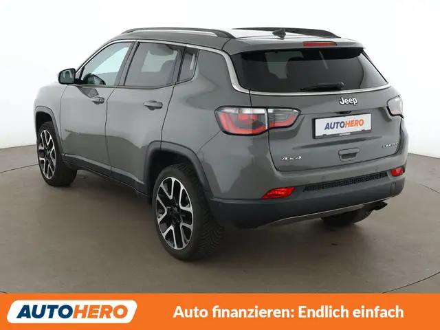 Jeep Compass view 4