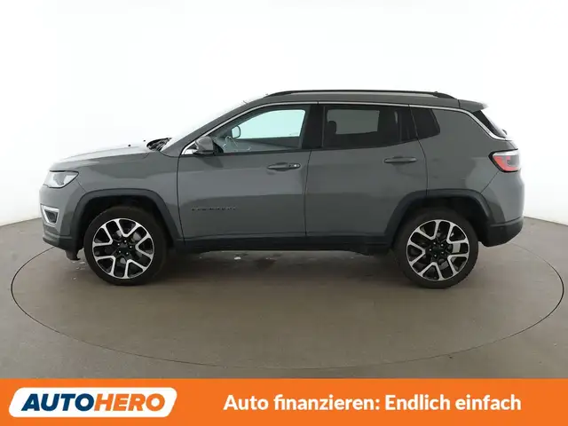 Jeep Compass view 3