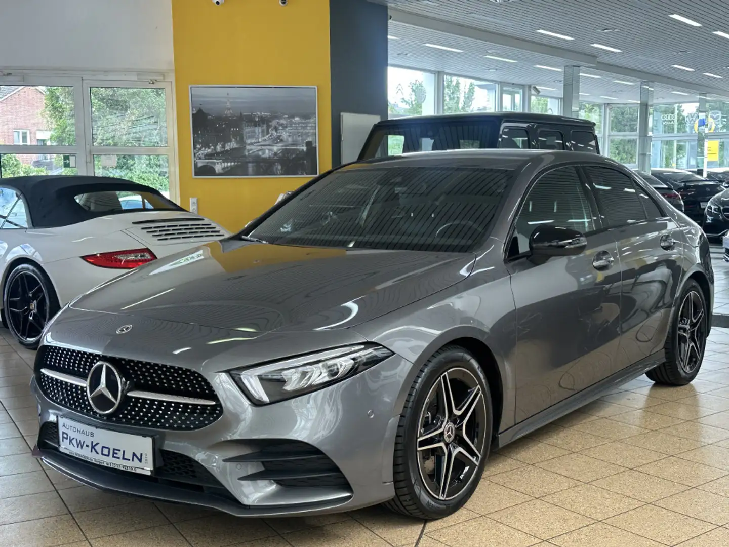 Mercedes-Benz A 220 d 4M AMG-LiNE *LED*NiGHT*KAMERA*LEDER*PTS* Grau - 1