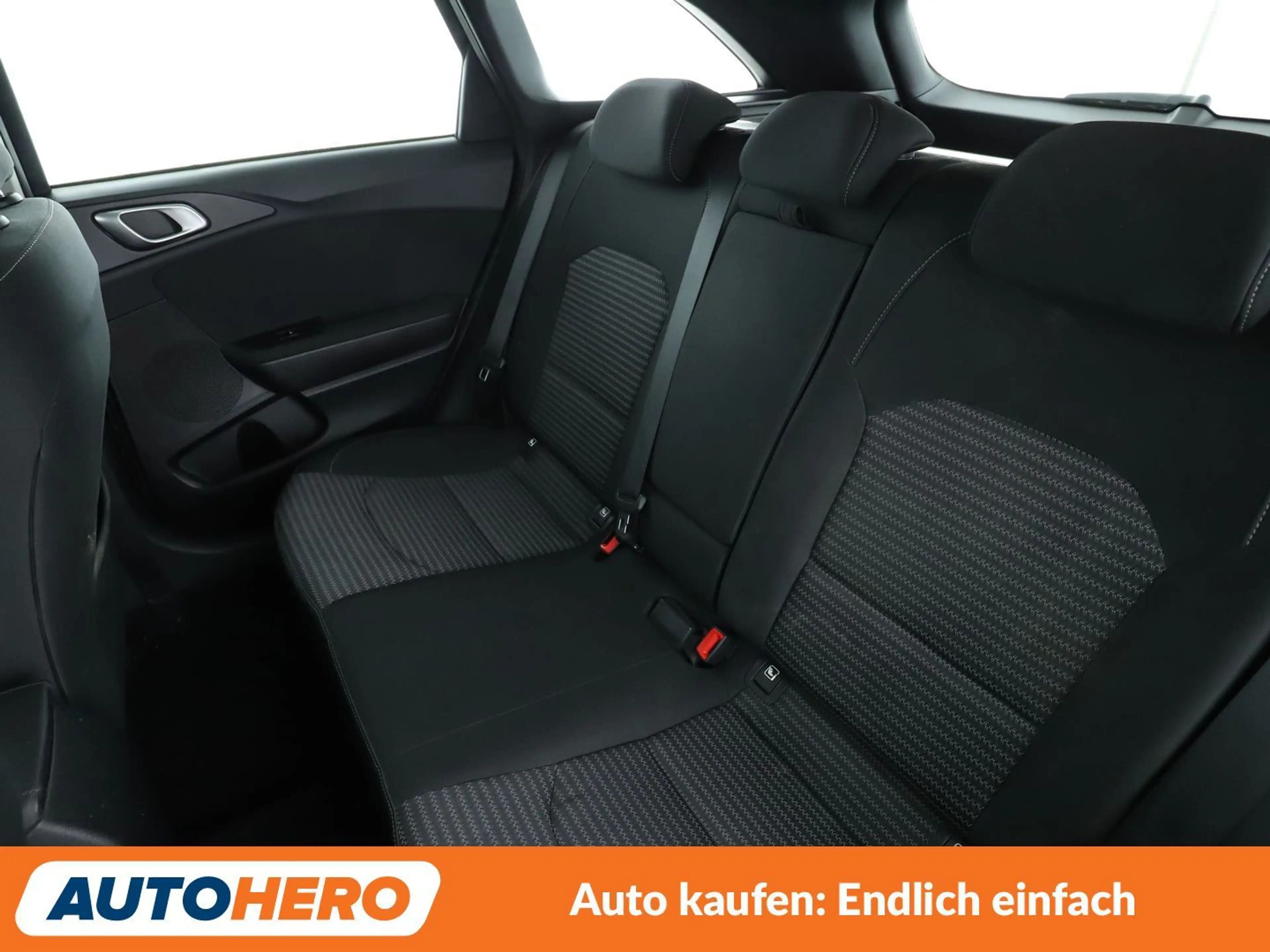 Kia Ceed / cee'd 1.5 TGDI Vision *XENON*ACC*CAM*PDC*ALU*KLIMA* — photo 14