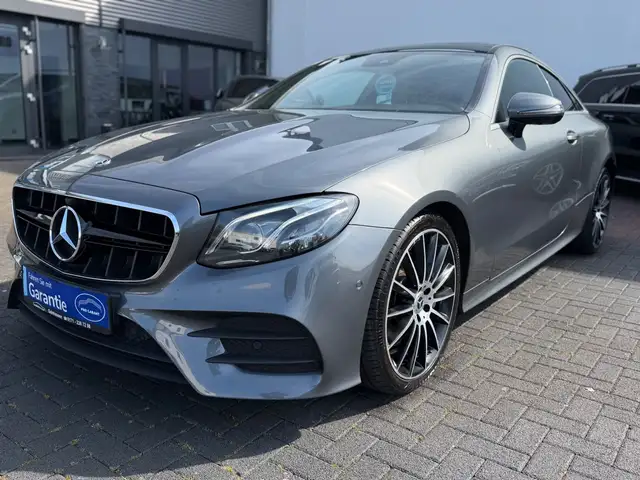 Mercedes-Benz E 400 E Coupe E 400 4Matic *2. Hand *AMG *Pano
