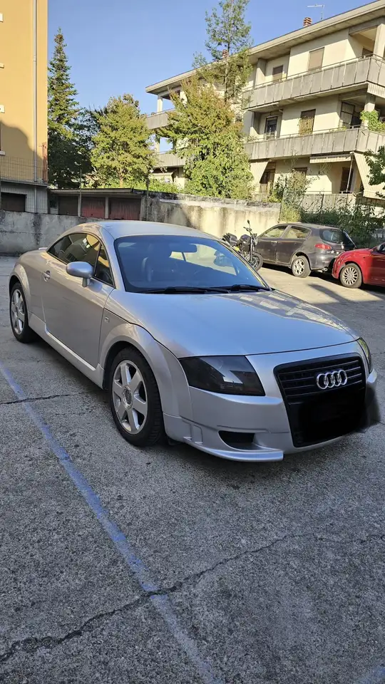 Audi TT 1.8t, foto 1