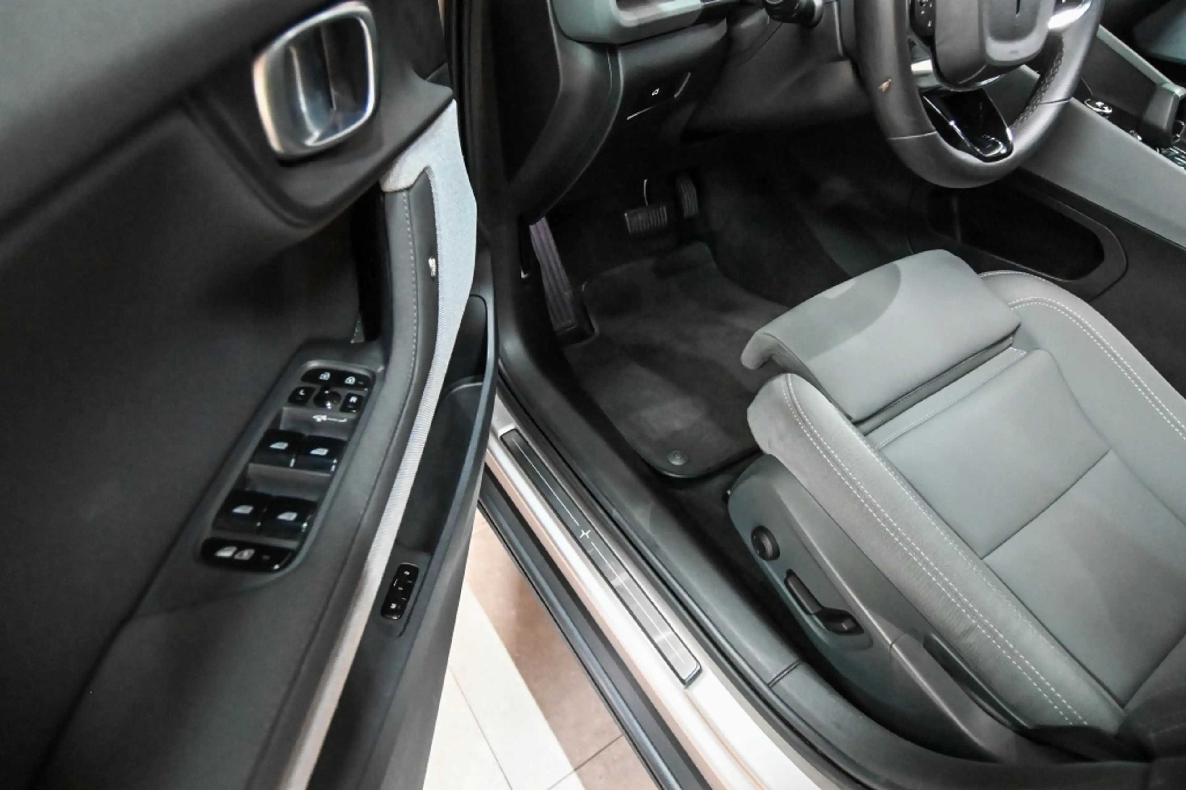Polestar 2 LRDM | PILOT | PLUS | PANO | HARMAN KARDON | TREKH — photo 10