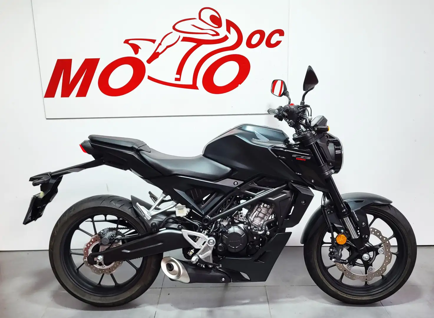 Honda CB 125 R Noir - 1