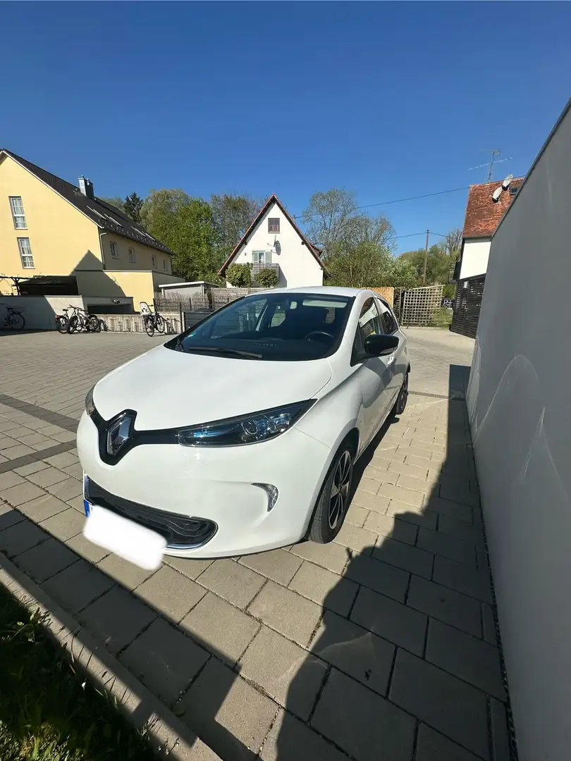 Renault ZOE 41 kwh Intens TÜV NEU! - 1