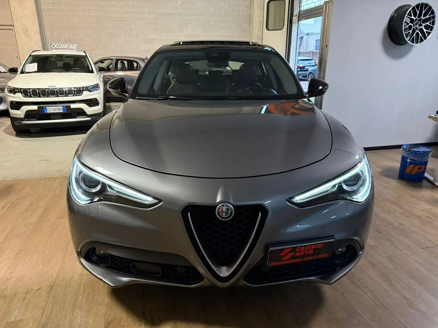 Alfa Romeo Stelvio IVA ESPOSTA Q4 Ti 210cv auto TETTO APRIBILE Grijs - 2