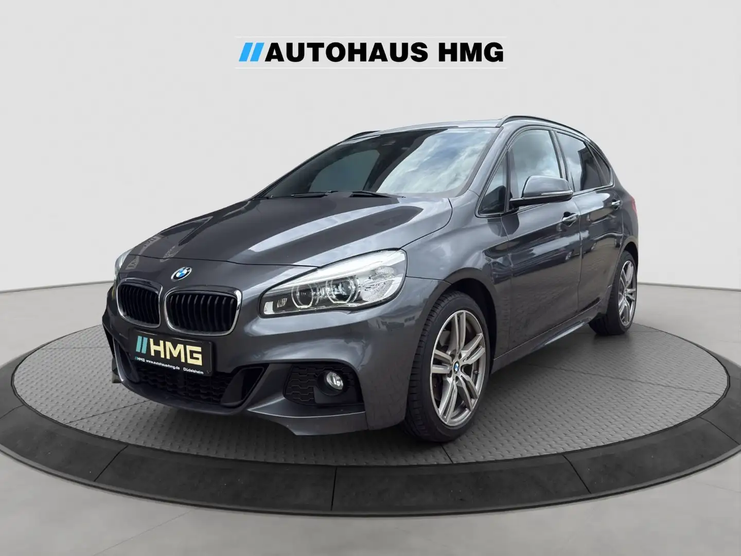 BMW 220 220 xDrive Active Tourer *PANO*HUD*NAVI*LEDER* Grau - 1
