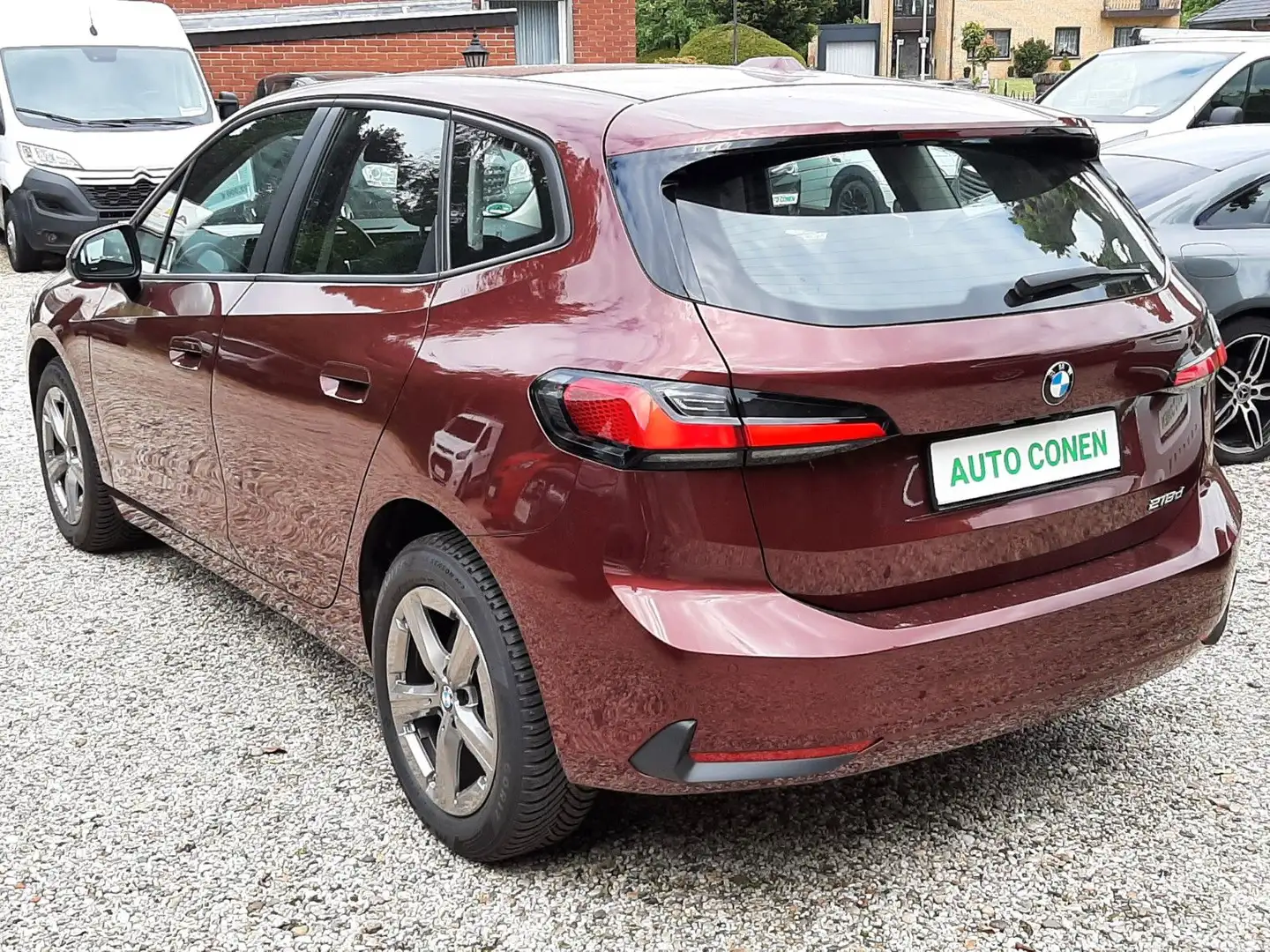 BMW 218 Baureihe 2 Active Tourer 218 d WERKSGARATIE Rot - 1