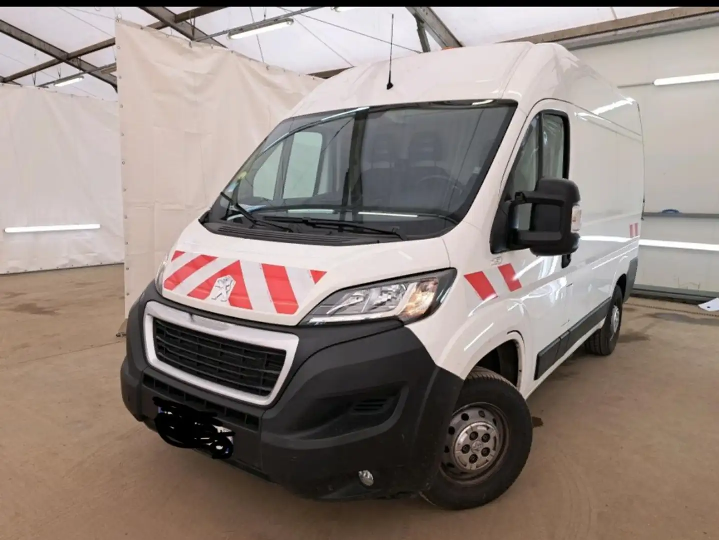 Peugeot Boxer Furgón 2.0BlueHDI 333 L2H1 110 Blanco - 2