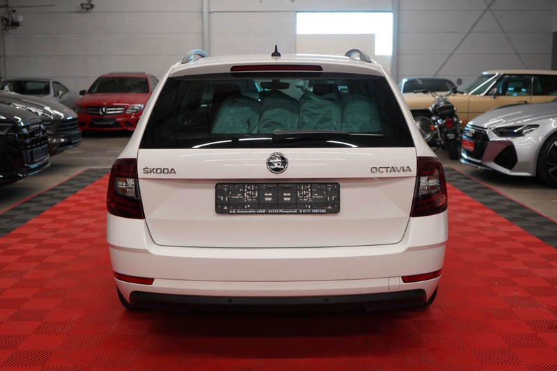 Skoda Octavia 2.0 TDI DSG Combi Tour 2.Hand*Unfallfrei — photo 8
