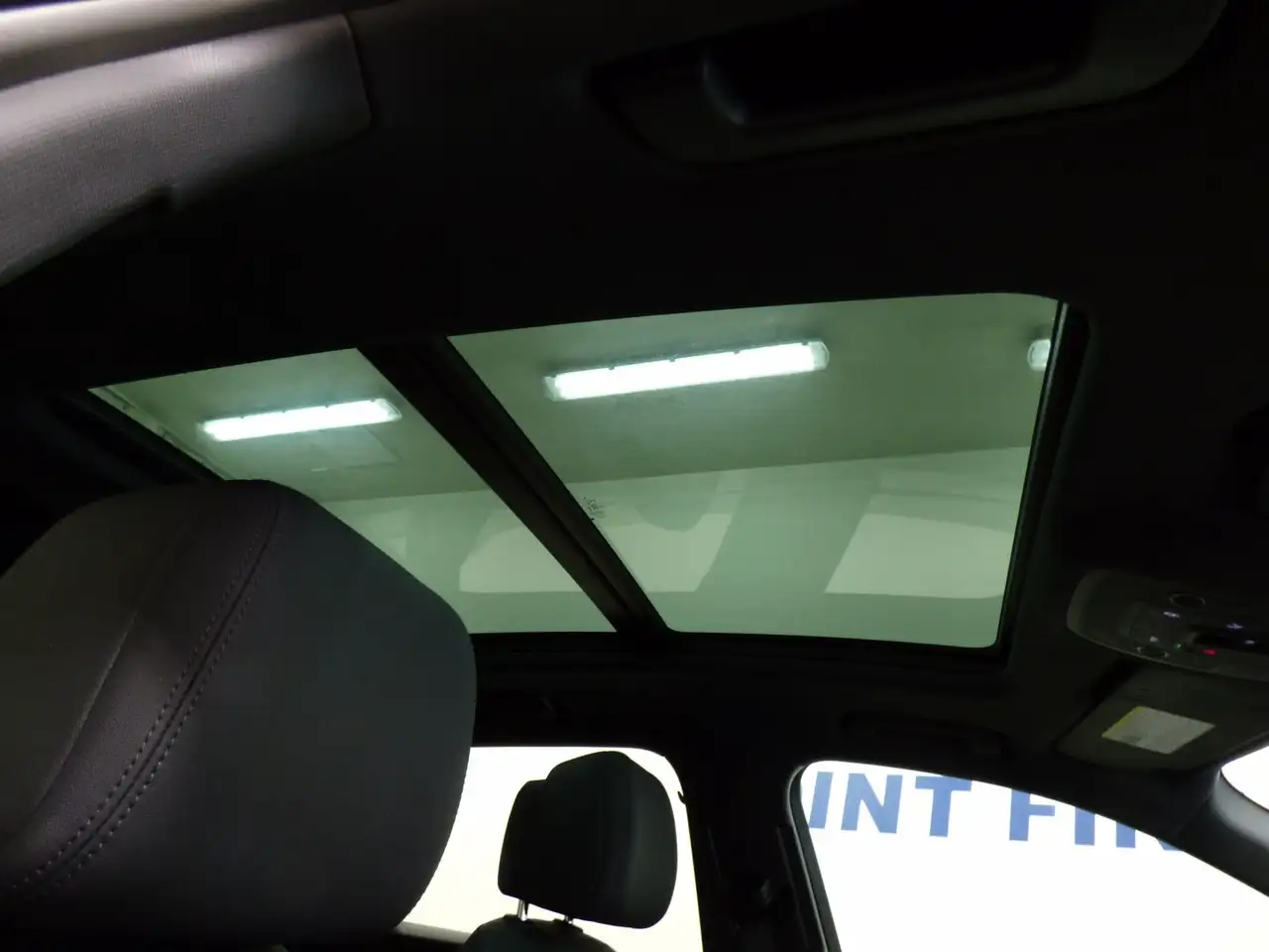 Audi Q3 снимка Audi Q3