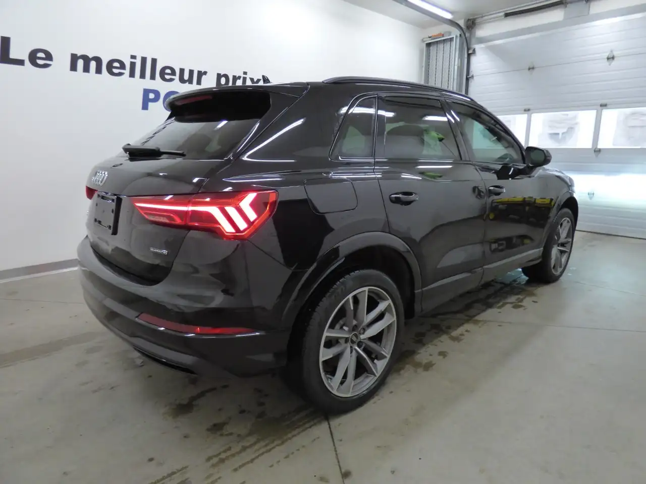 Audi Q3 снимка Audi Q3