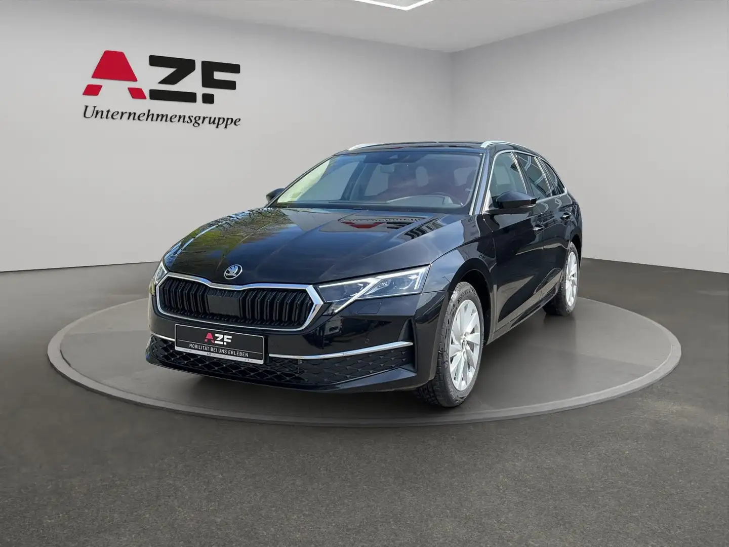 Skoda Octavia Combi Selection 1.5 TSI 85kW (115 PS) 7- Schwarz - 2