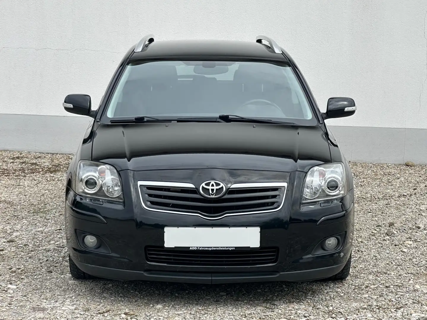 Toyota Avensis Kombi 2.0 Executive,Automatik,AHK,Klima Fekete - 1