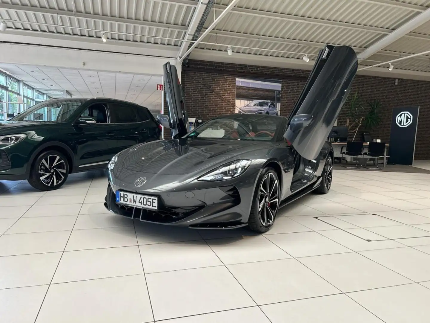 MG Cyberster 77kWh AWD XPower Silber - 2