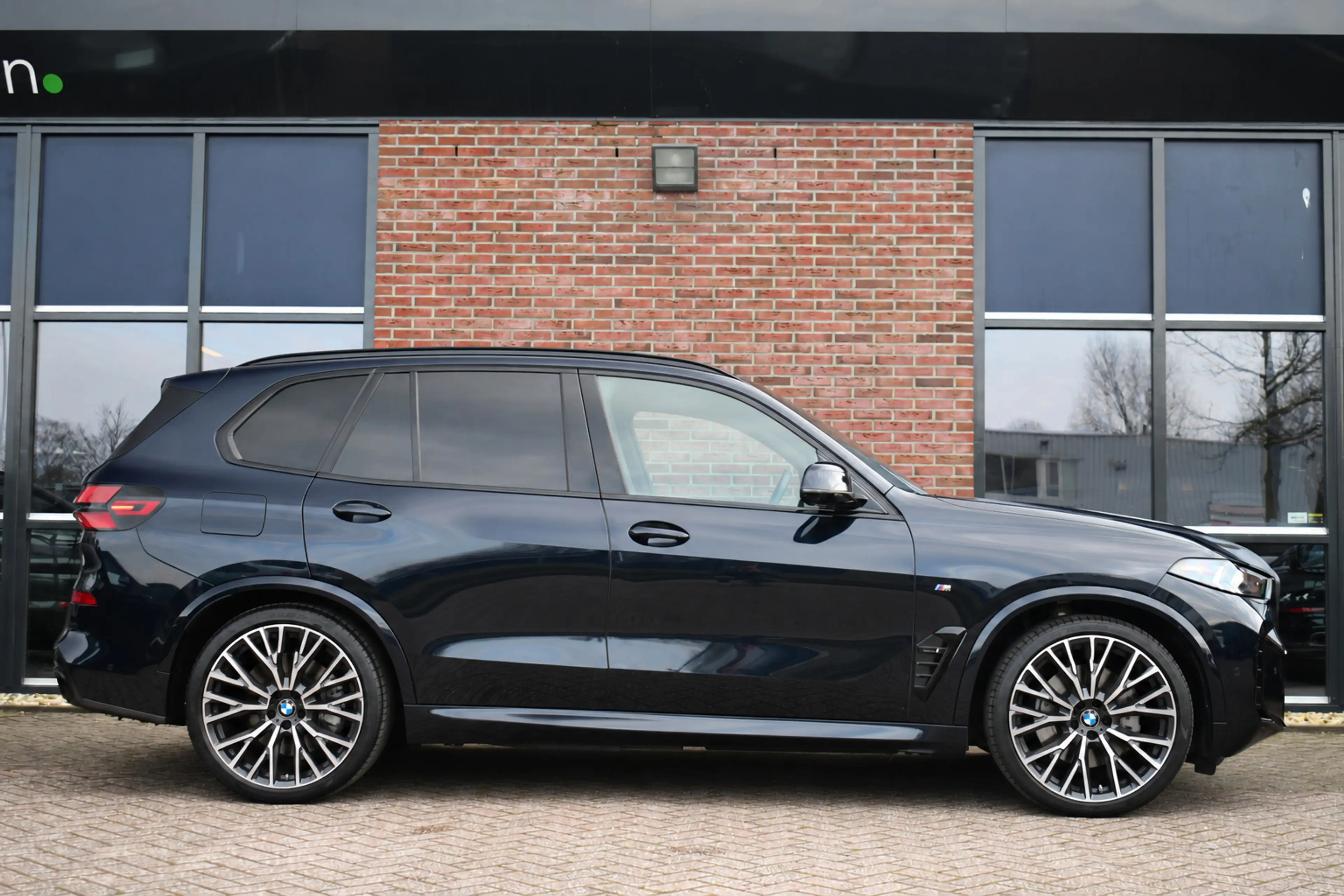 BMW X5 xDrive50e M-Sport Pano Trekh Massage+Vent Alc-heme — photo 33