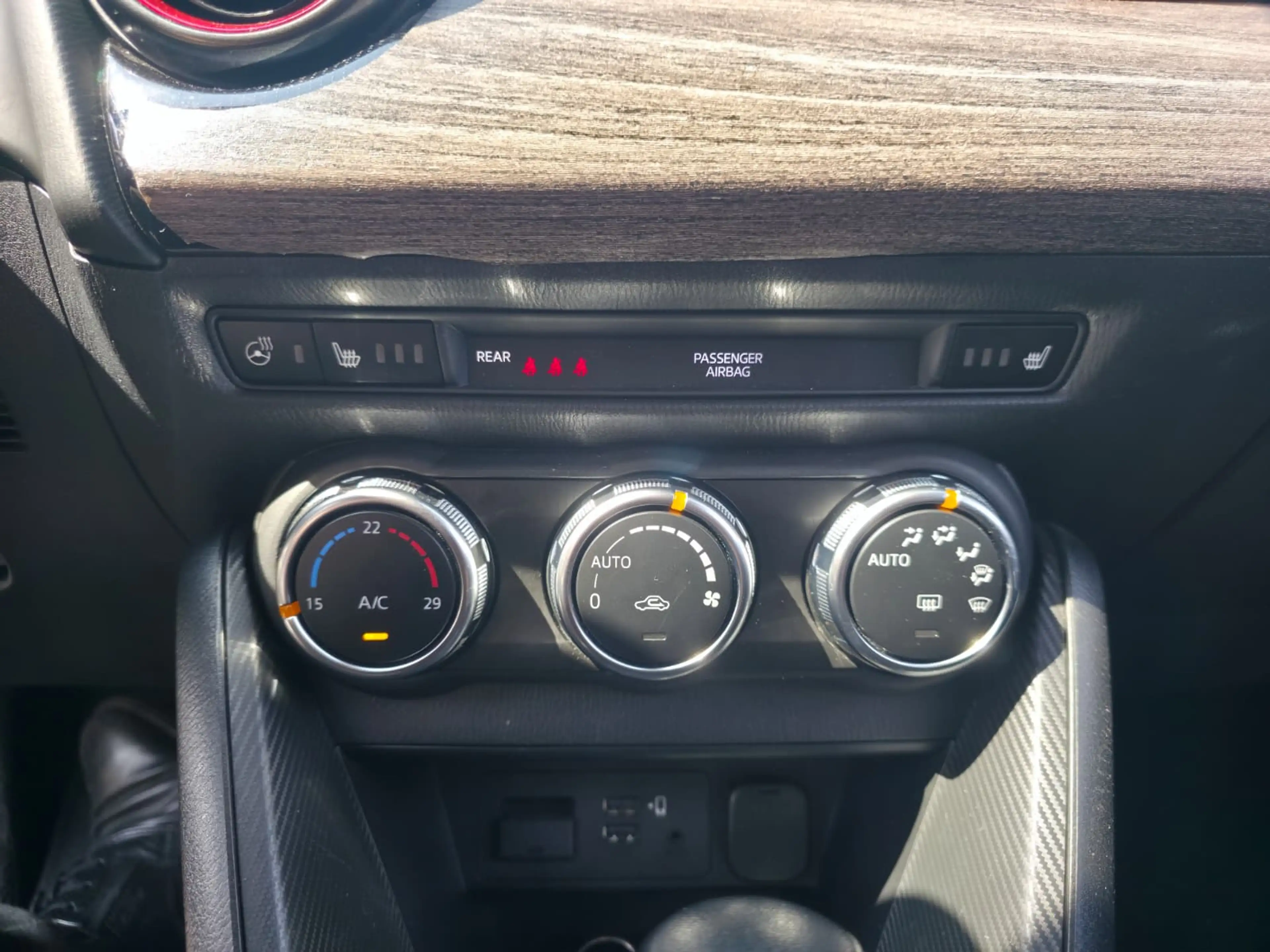 Mazda 2 1.5L SKYACTIV-G 90ps Mazda2 90PS Homura Automatik. — photo 12