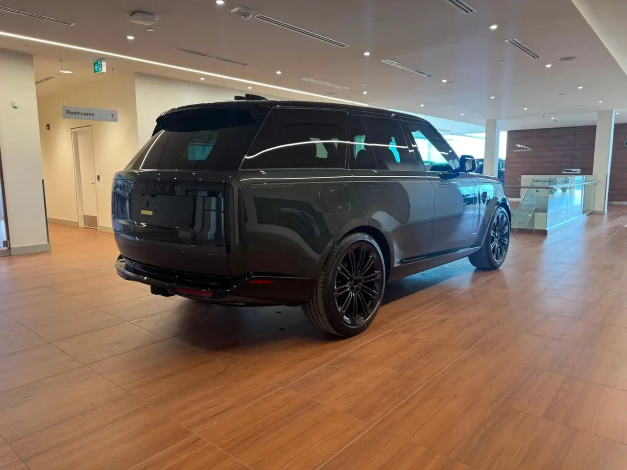 Land Rover Range Rover снимка Land Rover Range Rover