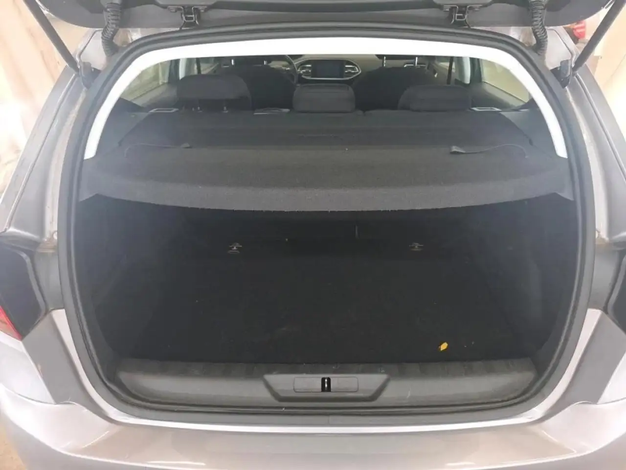 Peugeot 308 308 — photo 10