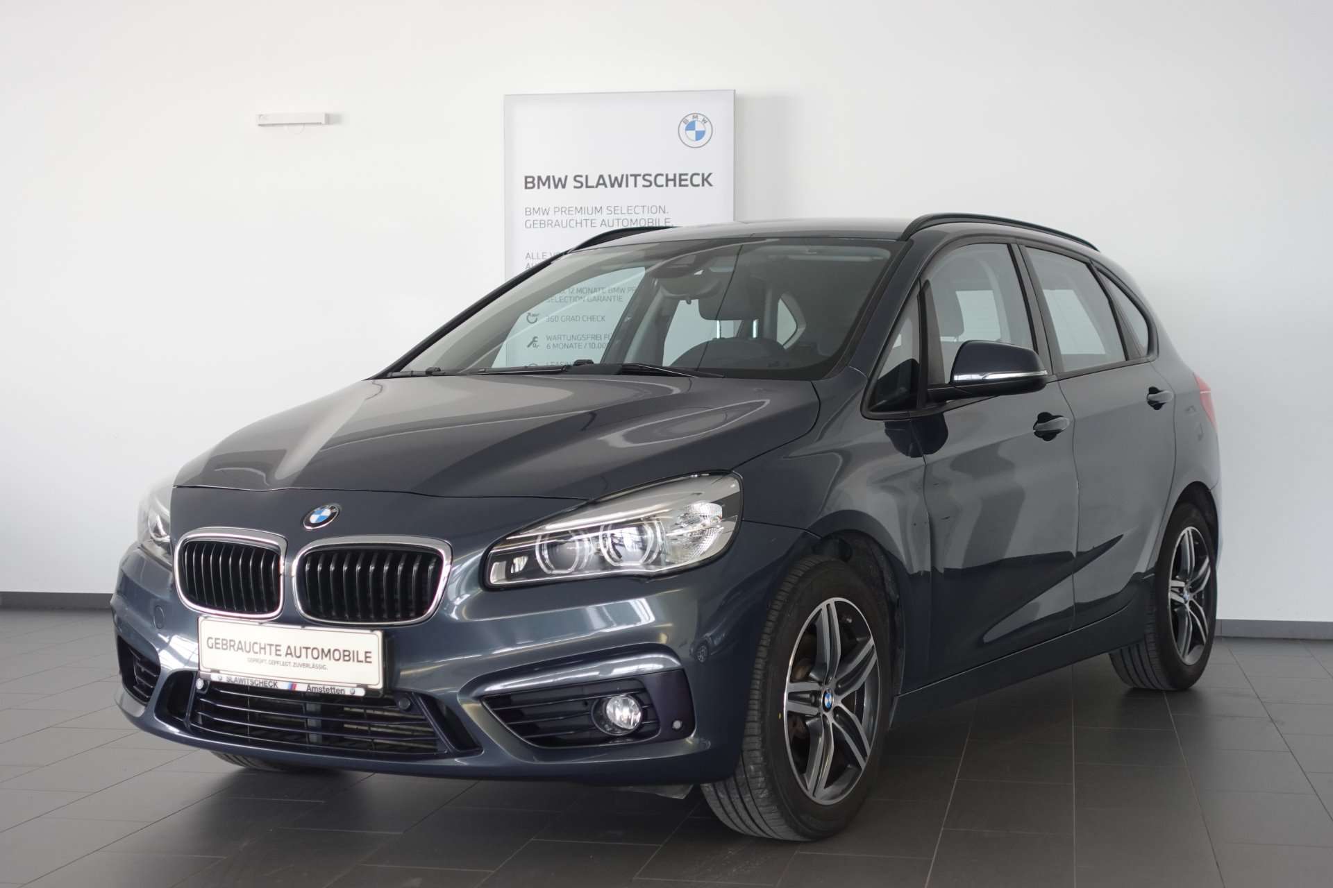 BMW 218