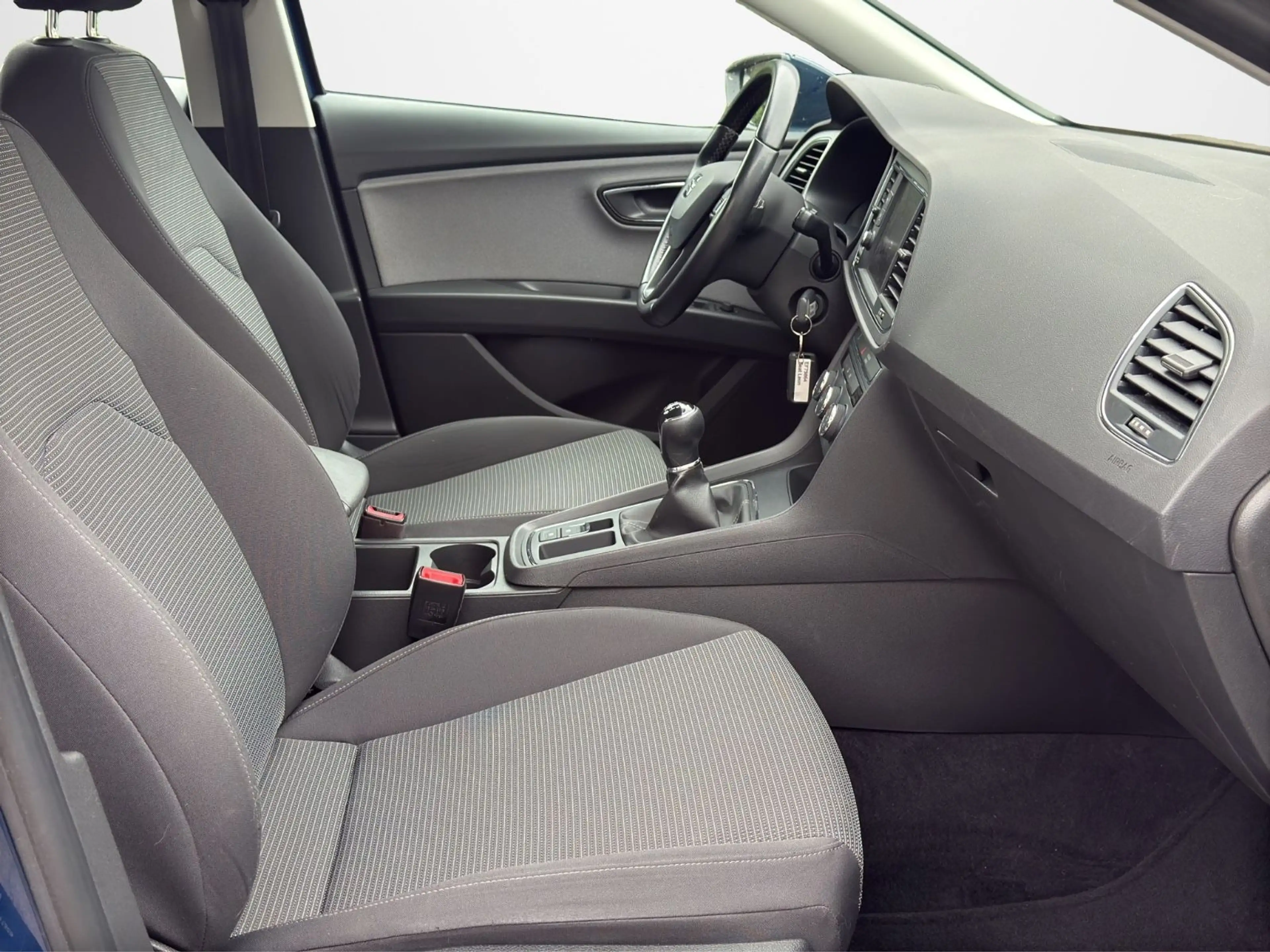 SEAT Leon Style — photo 8