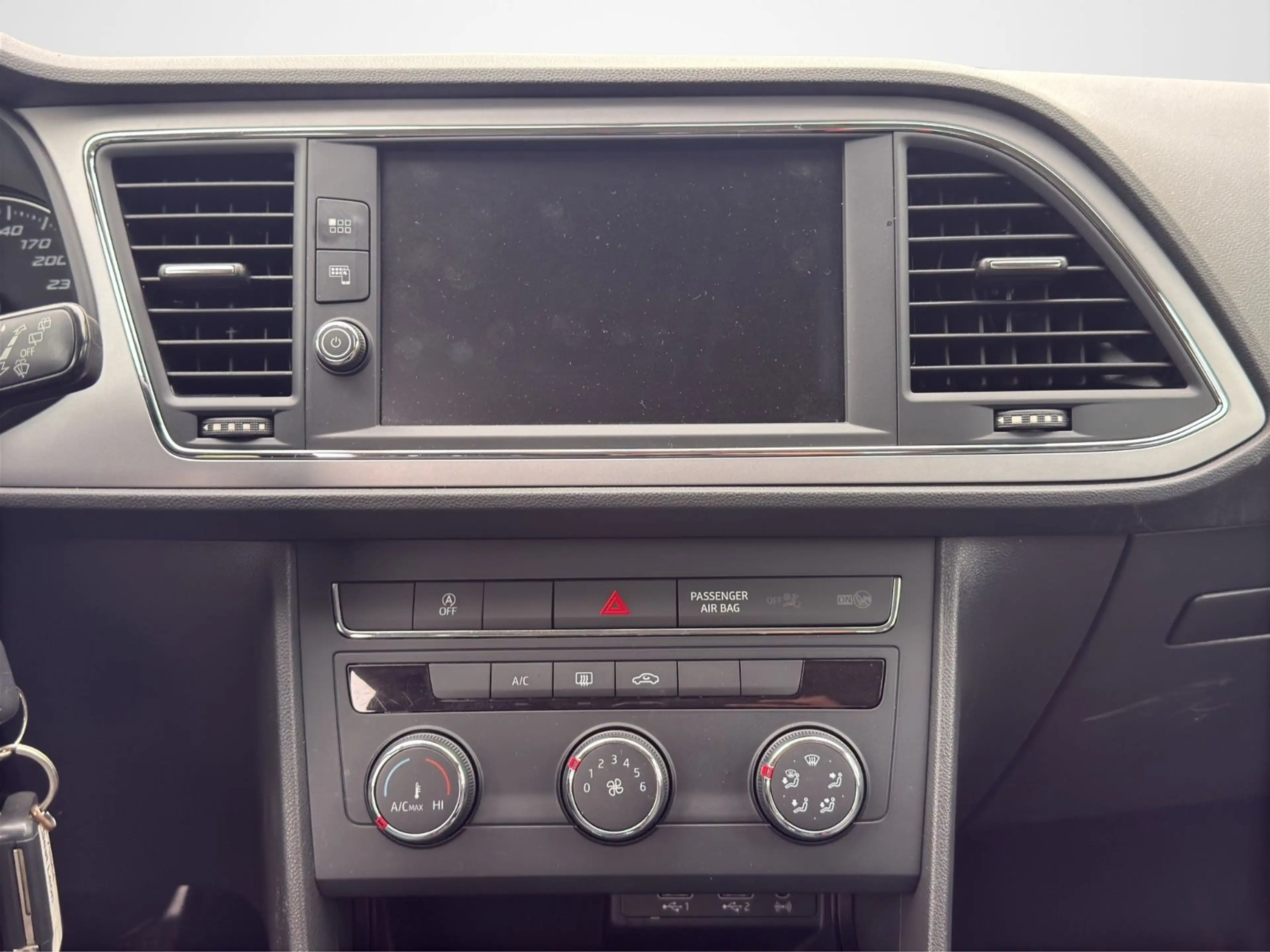 SEAT Leon Style — photo 15