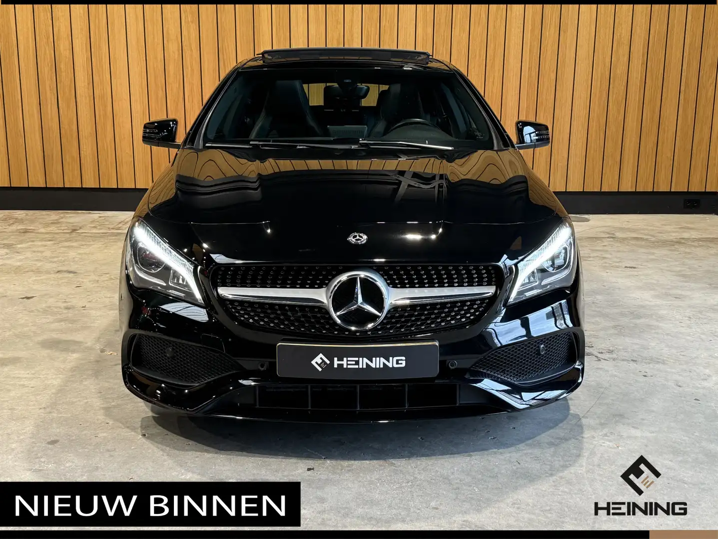 Mercedes-Benz CLA 180 Shooting Brake Business Solution AMG. Panoramadak. Zwart - 2