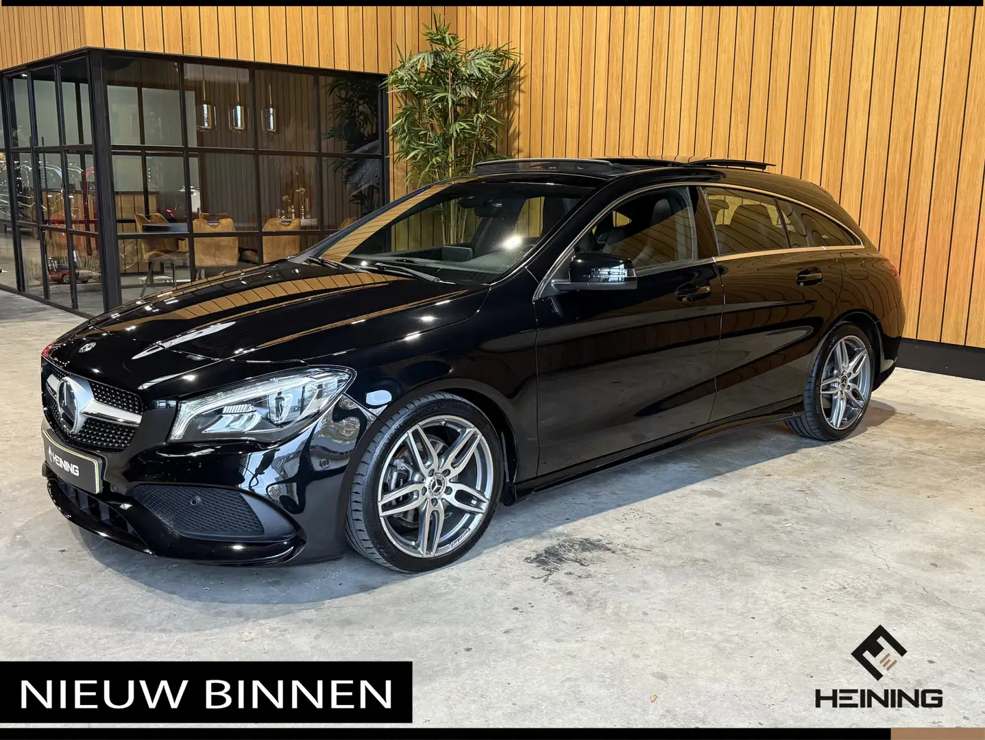 Mercedes-Benz CLA 180 Shooting Brake Business Solution AMG. Panoramadak. Zwart - 1