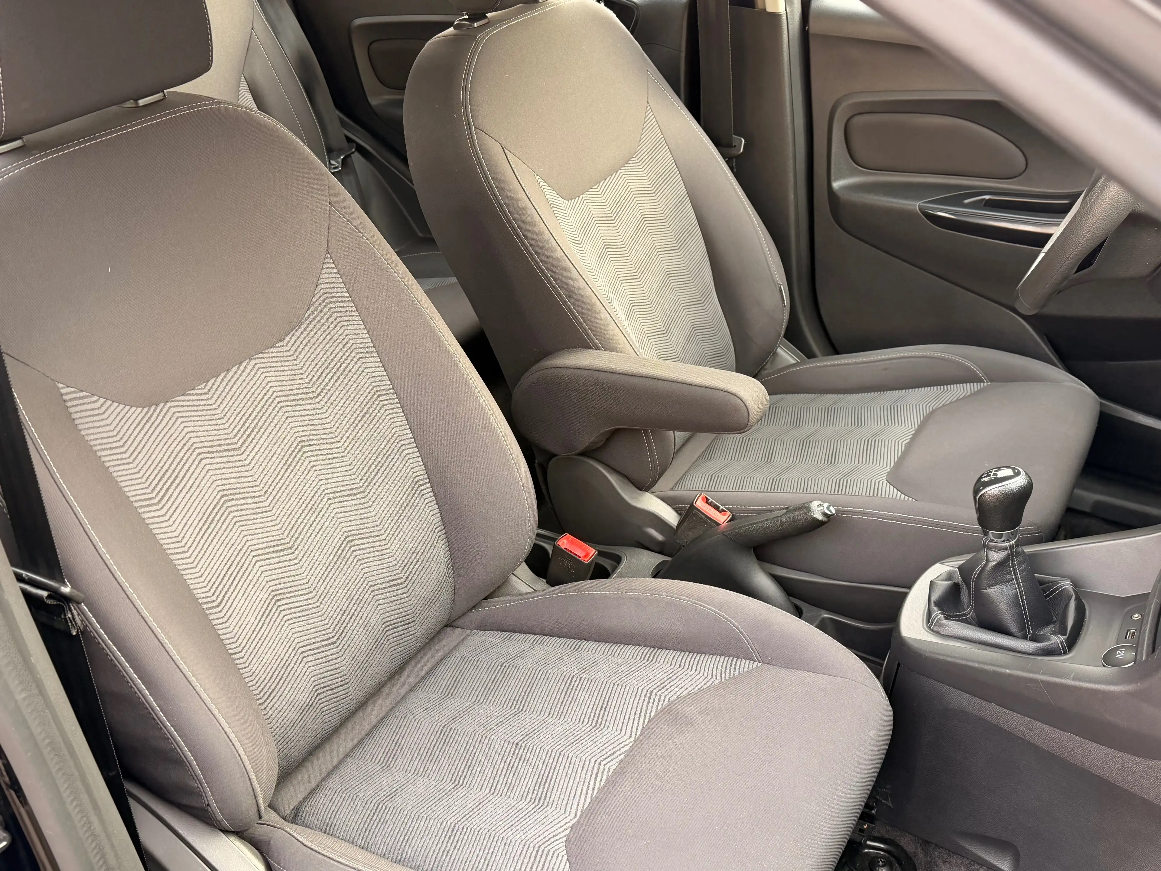 Ford Ka/Ka+ Cool&Sound/Klima/Alu/Sitzheizung/PDC/NSW/Tempomat — photo 8