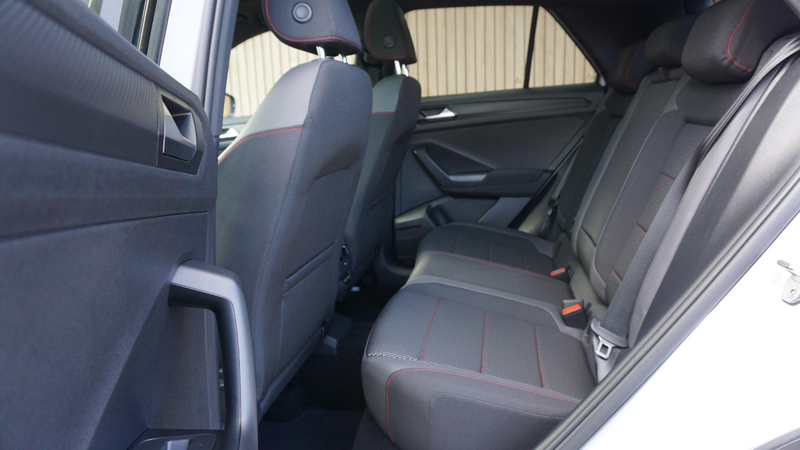Volkswagen T-Roc 1.5 150pk TSI Sport Pano Virtual Stoelverw Drive s — photo 38