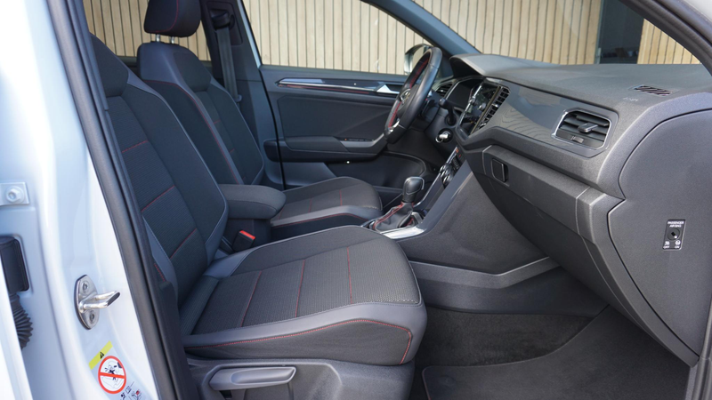 Volkswagen T-Roc 1.5 150pk TSI Sport Pano Virtual Stoelverw Drive s — photo 10