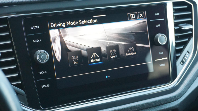 Volkswagen T-Roc 1.5 150pk TSI Sport Pano Virtual Stoelverw Drive s — photo 21