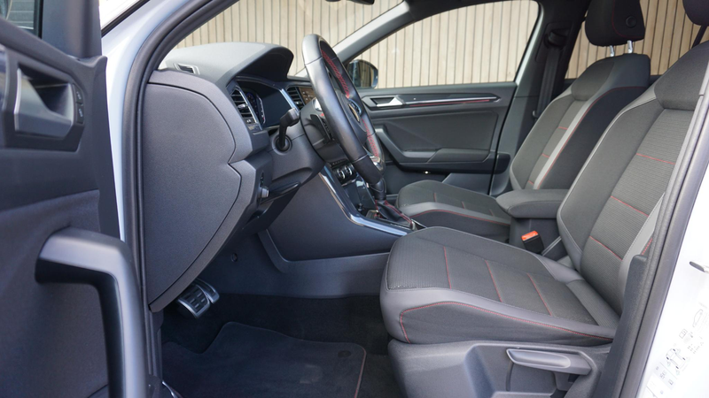 Volkswagen T-Roc 1.5 150pk TSI Sport Pano Virtual Stoelverw Drive s — photo 7