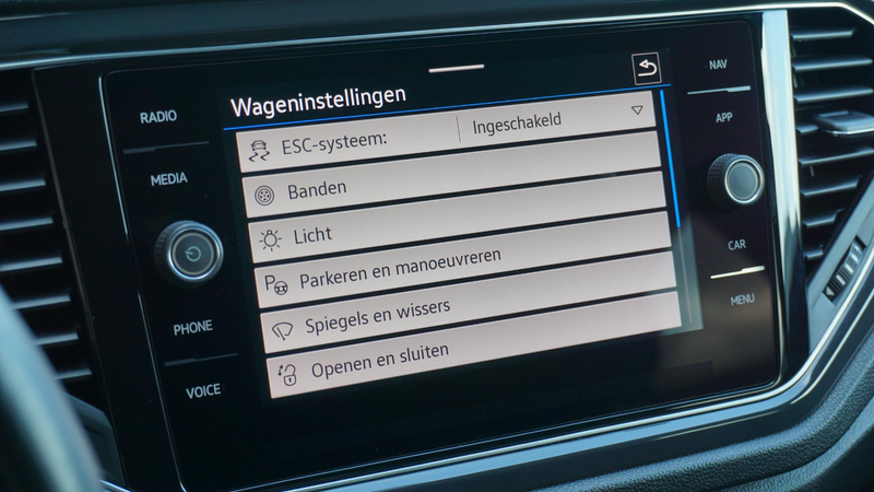 Volkswagen T-Roc 1.5 150pk TSI Sport Pano Virtual Stoelverw Drive s — photo 22