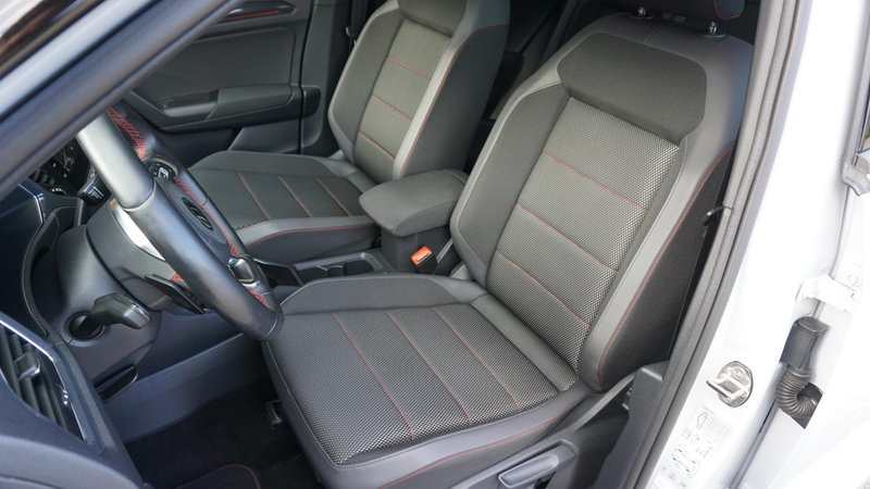 Volkswagen T-Roc 1.5 150pk TSI Sport Pano Virtual Stoelverw Drive s — photo 8