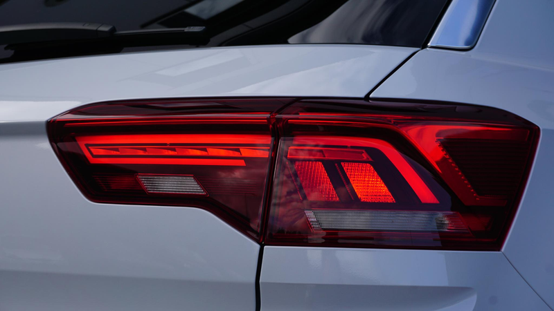 Volkswagen T-Roc 1.5 150pk TSI Sport Pano Virtual Stoelverw Drive s — photo 40