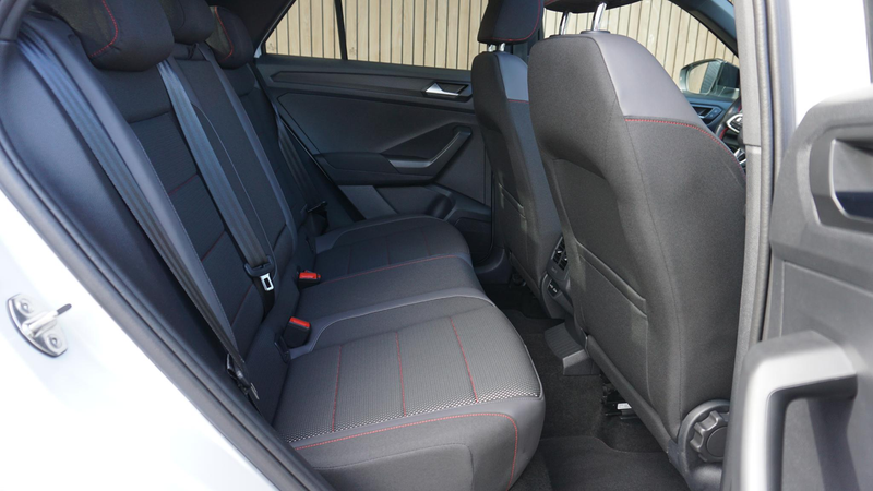 Volkswagen T-Roc 1.5 150pk TSI Sport Pano Virtual Stoelverw Drive s — photo 37