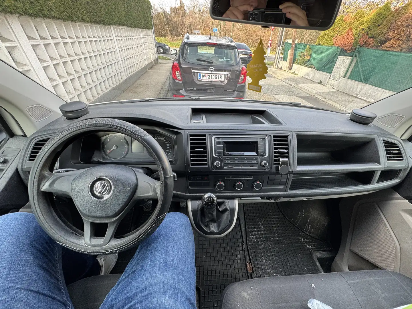 Volkswagen T6 Transporter Weiß - 1