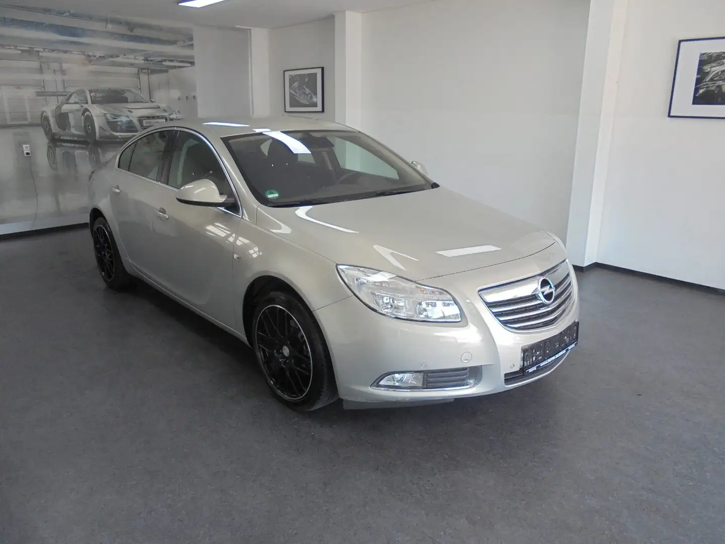 Opel Insignia 1.8 Edition Limo 88.000 km PDC Navi - 2