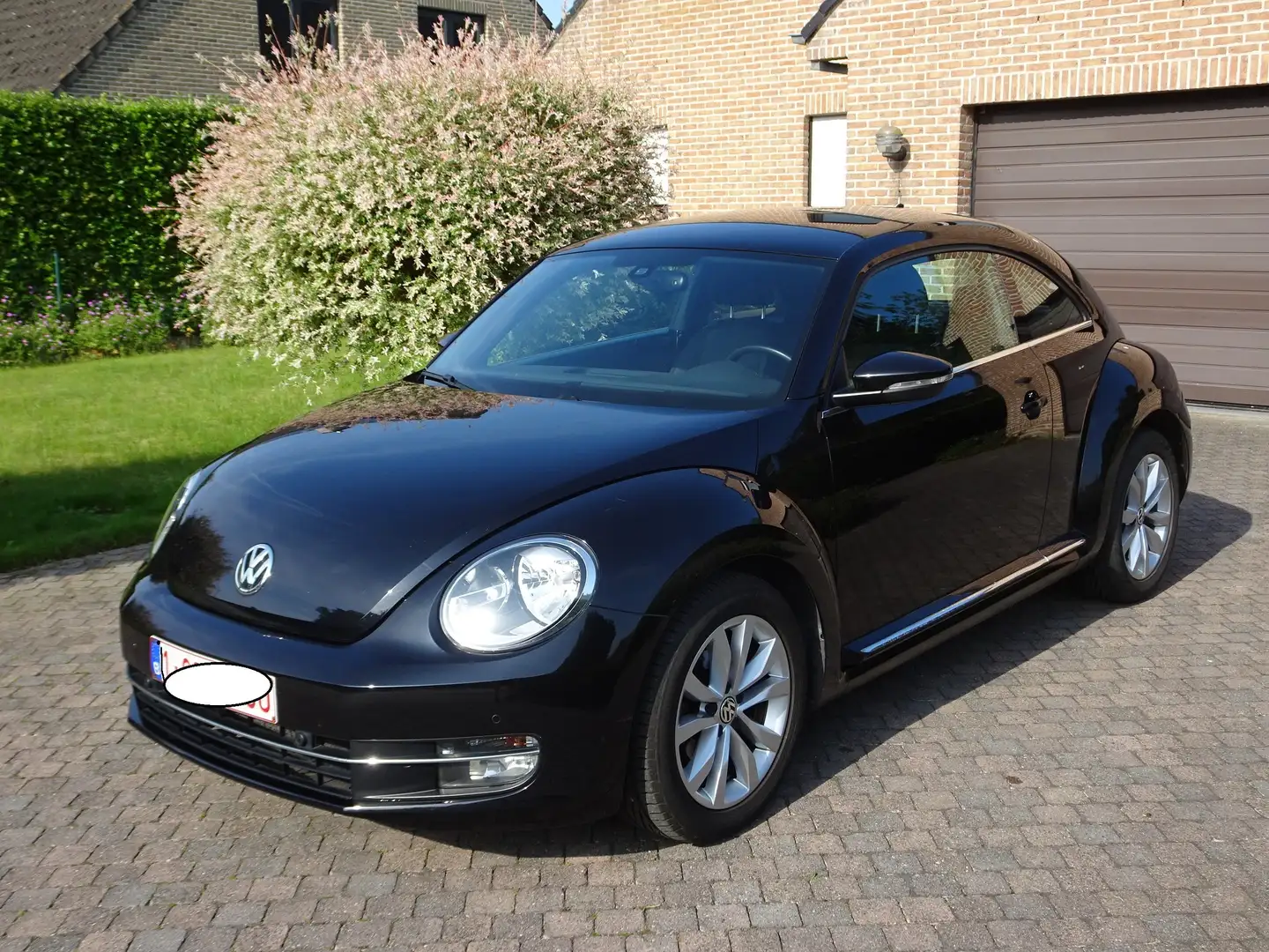 Volkswagen Beetle The Beetle 1.2 TSI Design Černá - 2