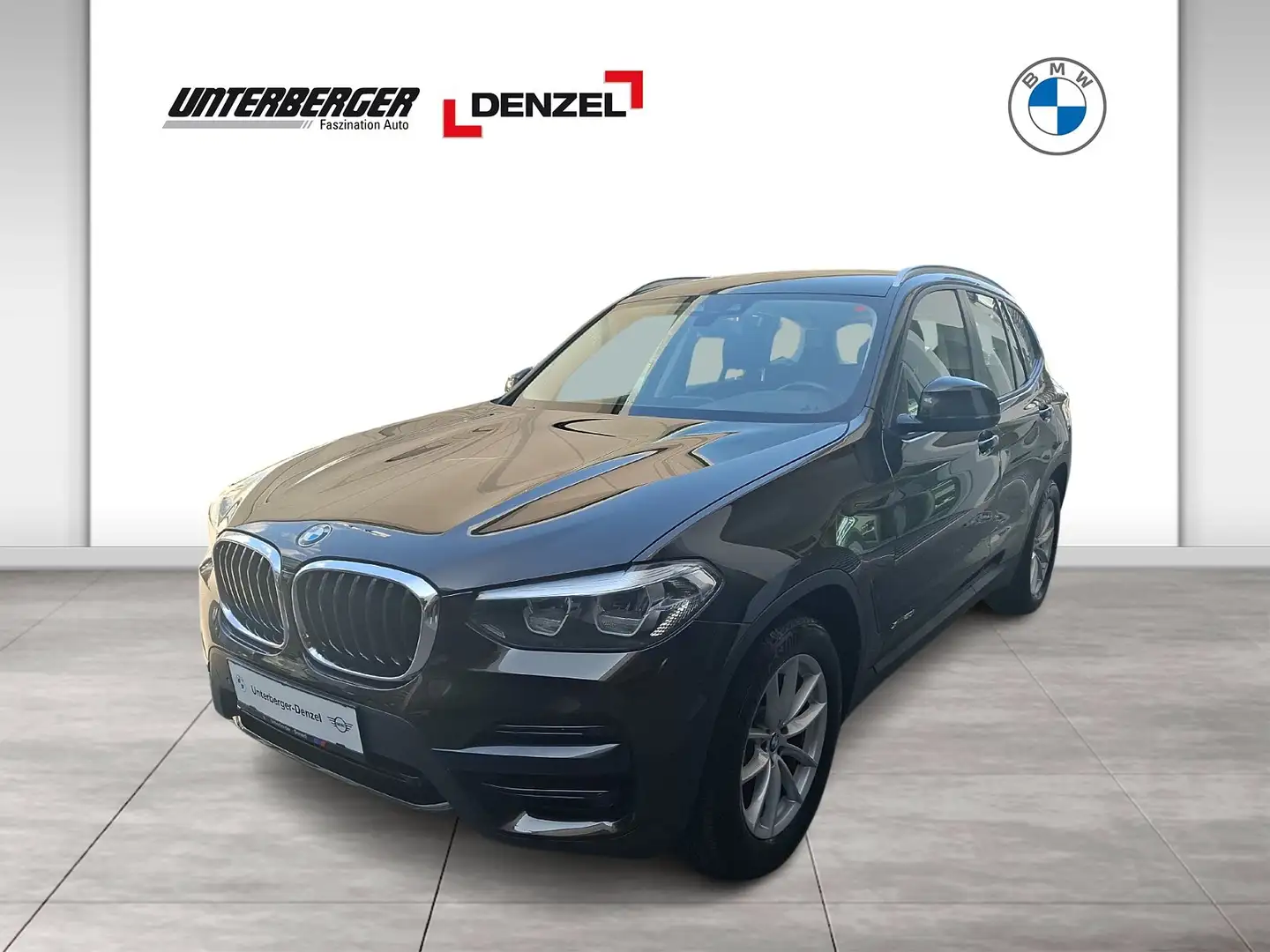 BMW X3 xDrive20i (G01) Advantage RFK Navi Bus. - 1