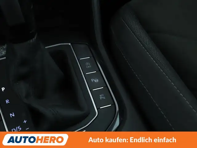 Volkswagen Tiguan Allspace view 27