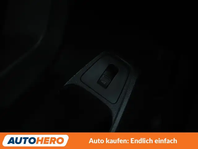 Volkswagen Tiguan Allspace view 30