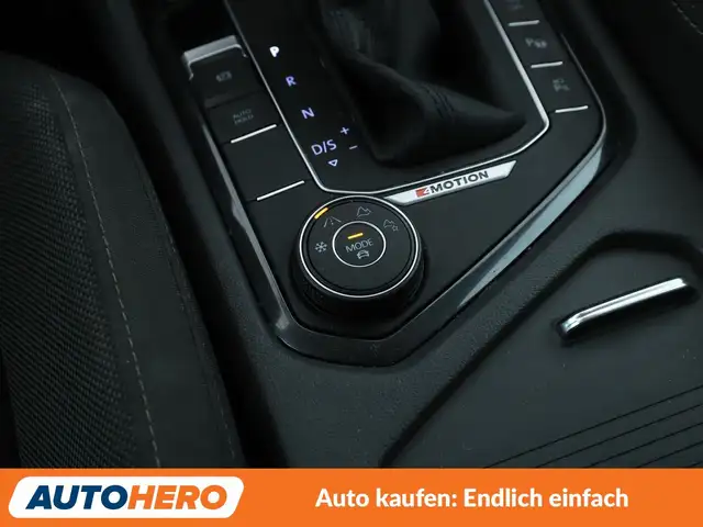 Volkswagen Tiguan Allspace view 28