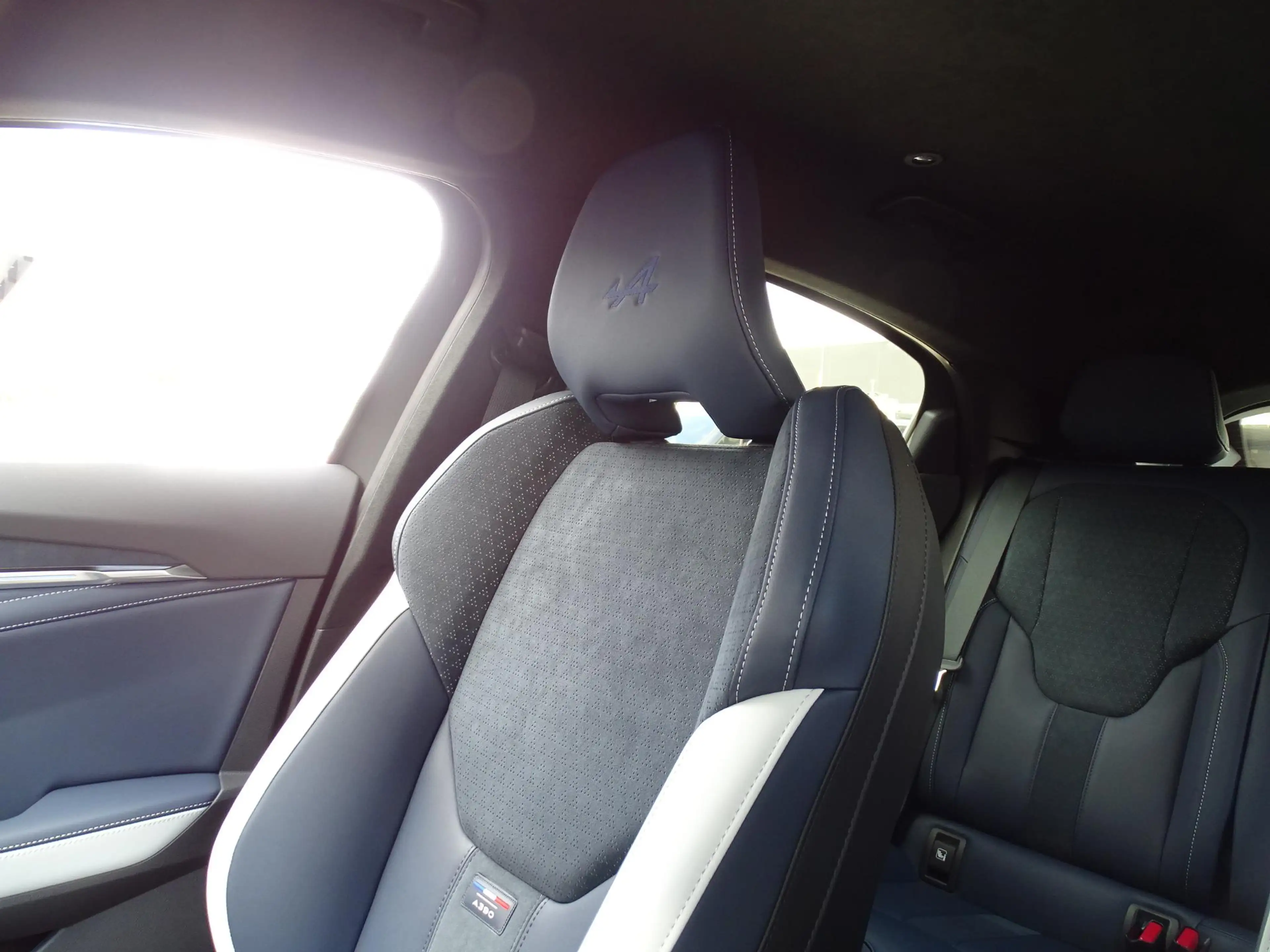 Alpine A390 GTS 89kWh | Devialet Xtreme Sound | Stoel & Stuurv — photo 45