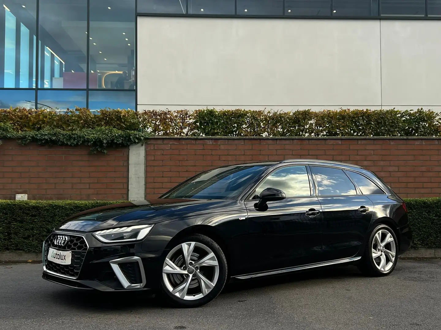 Audi A4 A4 - S LINE - AUTOMATIQUE Noir - 1