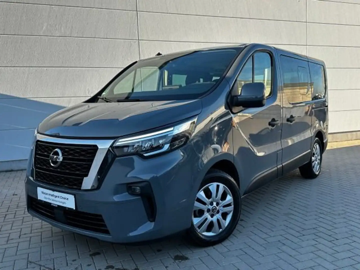 Nissan Primastar Tekna 8-Sitze*AUTOMATIK*inkl.Hundebox* Grau - 2