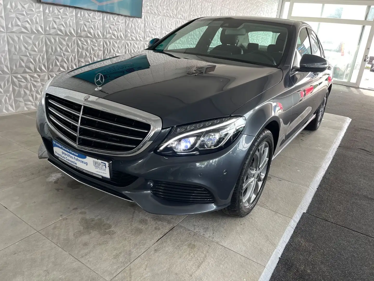 Mercedes-Benz C 180 Navi*PDC*Spur*Totw*LED*Klima*Sitzheizung* Grau - 1