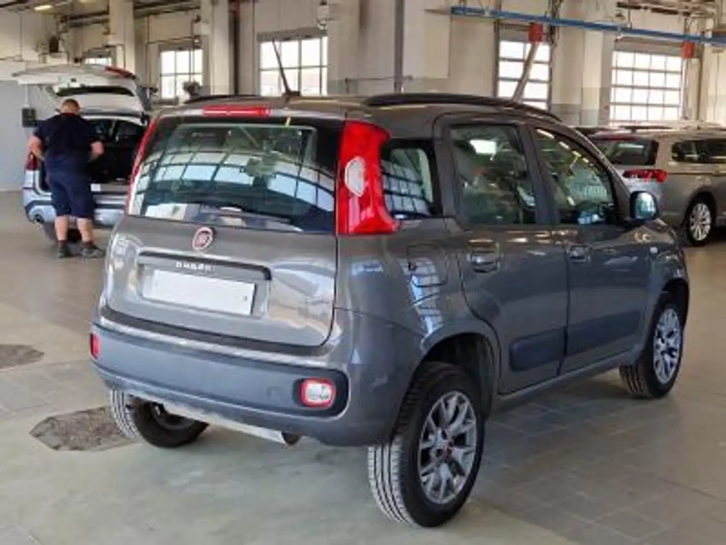 Fiat Panda 0.9 t.air t. natural power Lounge 70cv Gris - 2