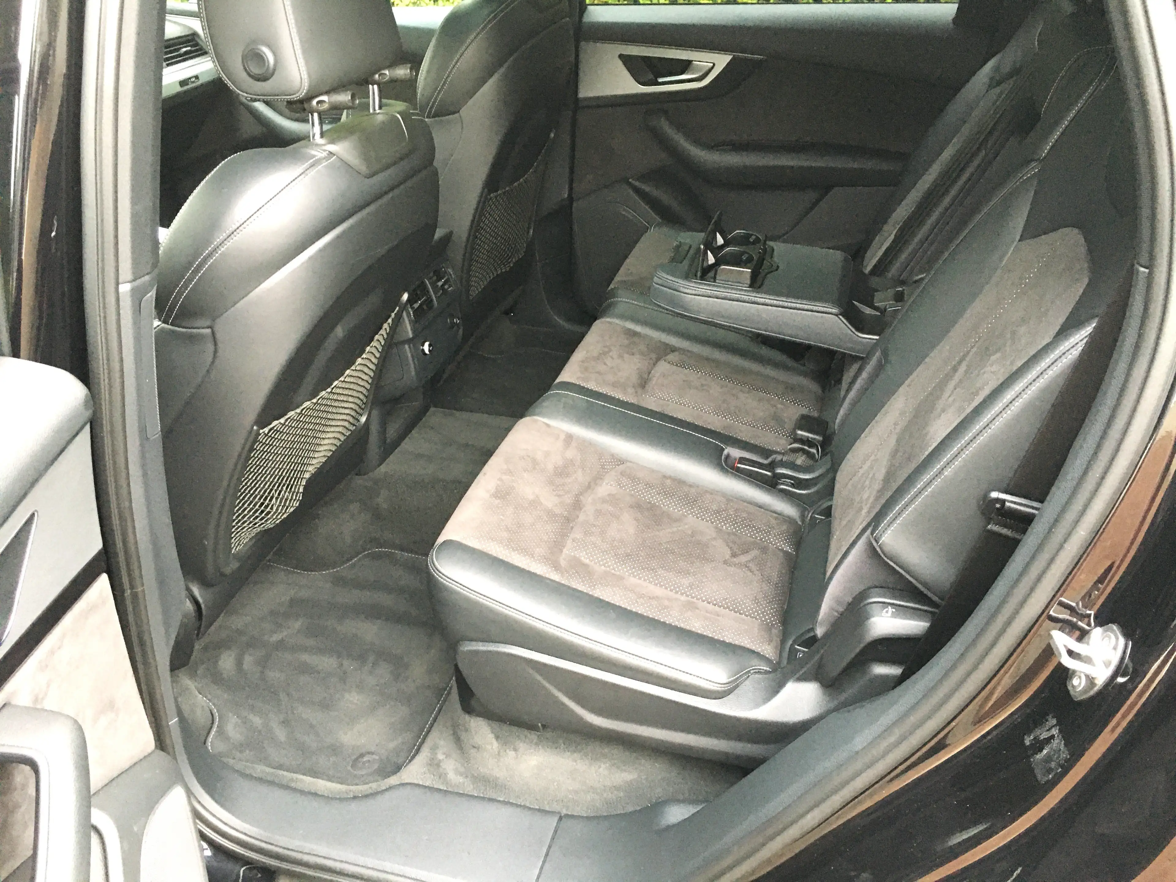 Audi SQ7 4.0 TDI-QUATTRO-PANO-AHK-LED-LUFT-KAMERA-PRIVACY-M — photo 2
